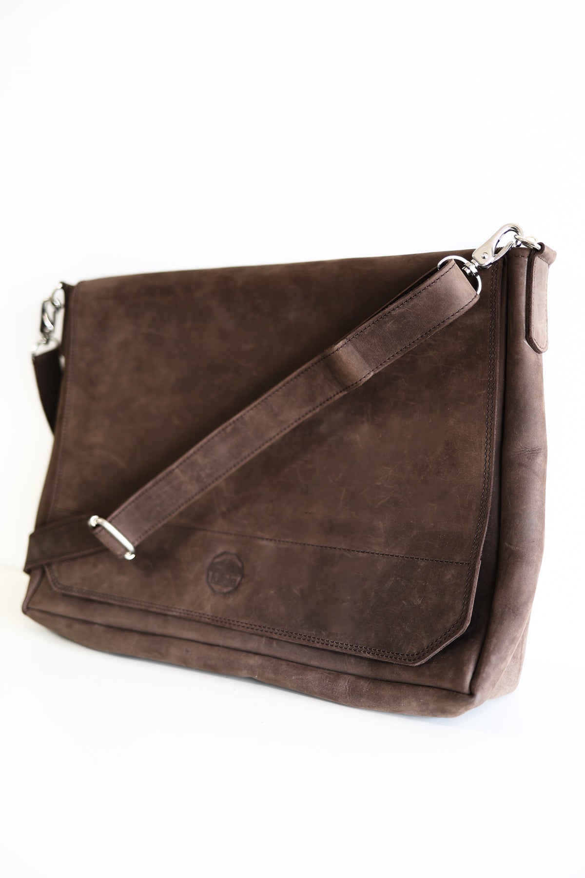 Wayne Messenger Bag